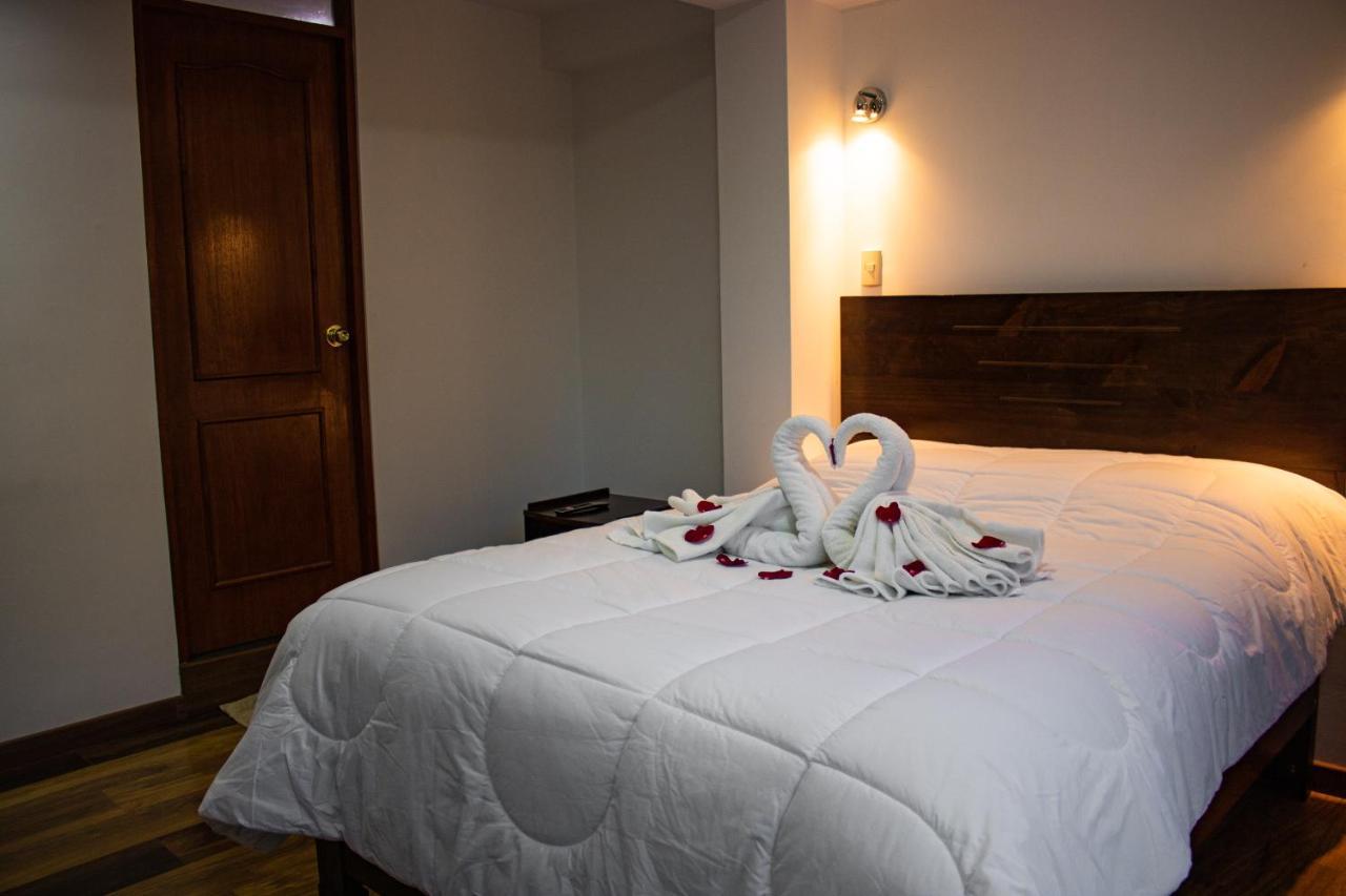 Hotel Los Laureles Calca Exterior foto
