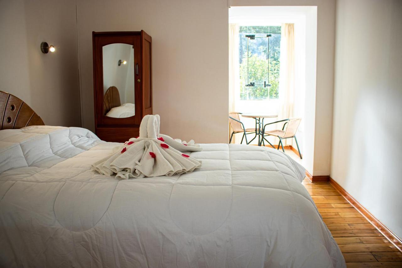 Hotel Los Laureles Calca Exterior foto