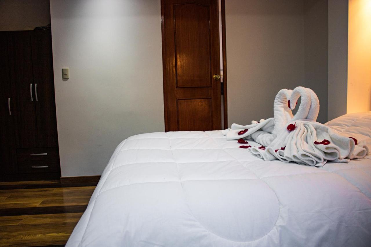 Hotel Los Laureles Calca Exterior foto